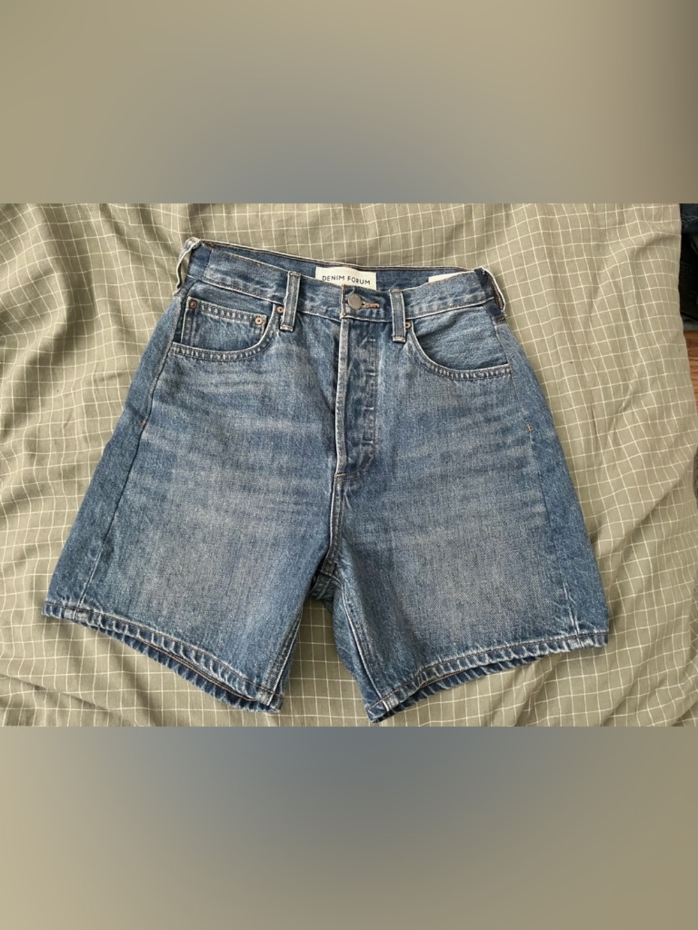 Denim Forum Joni mid length short 24 read!